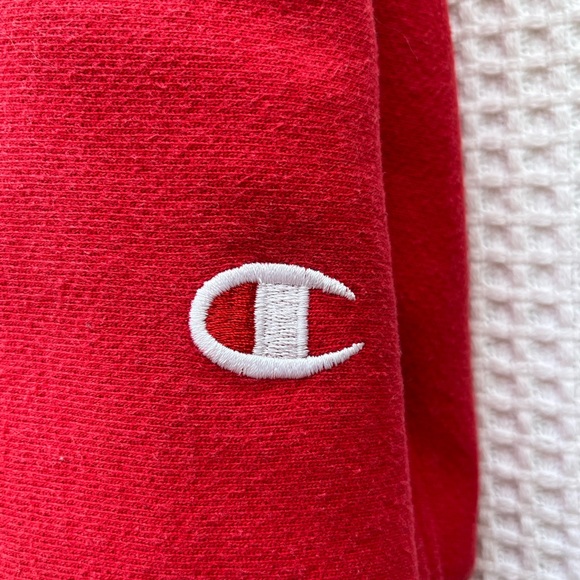 red champion hoodie - Picture 2 of 3
